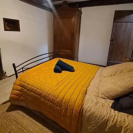 Alma Quercynoise Du 17eme Casa de Férias *